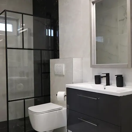 Apartamento Velebit Escape *