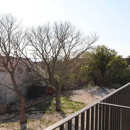 Velebit Escape شقة *